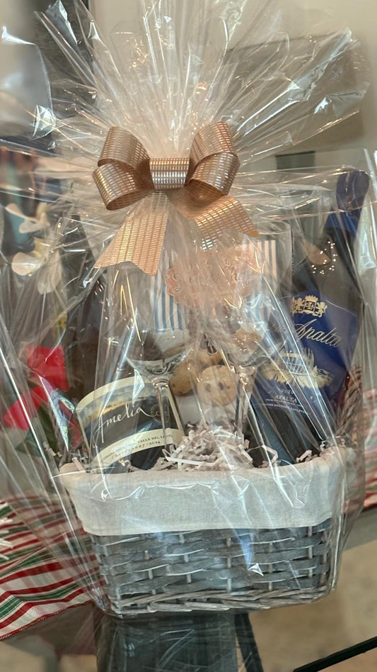 Legends of Chile Gift Basket